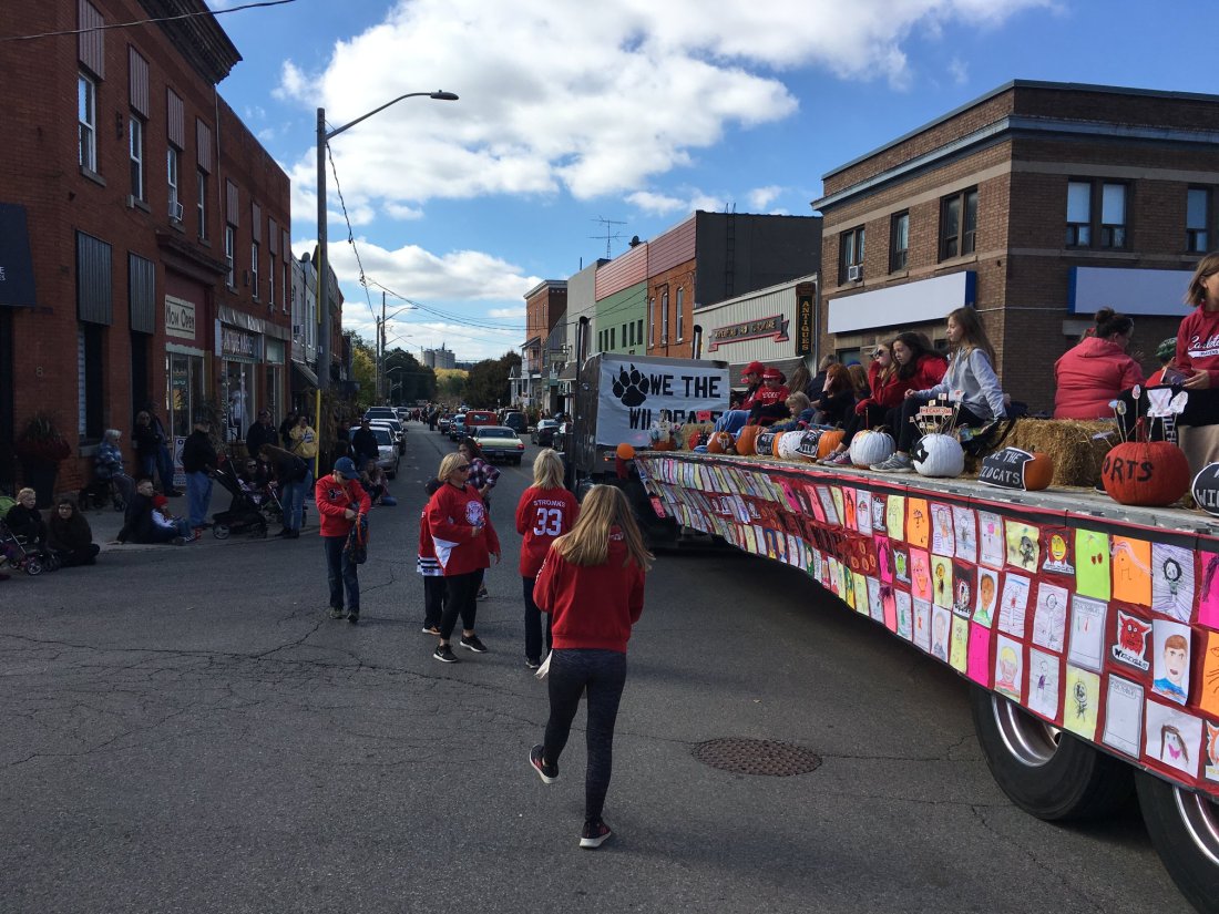 parade two
